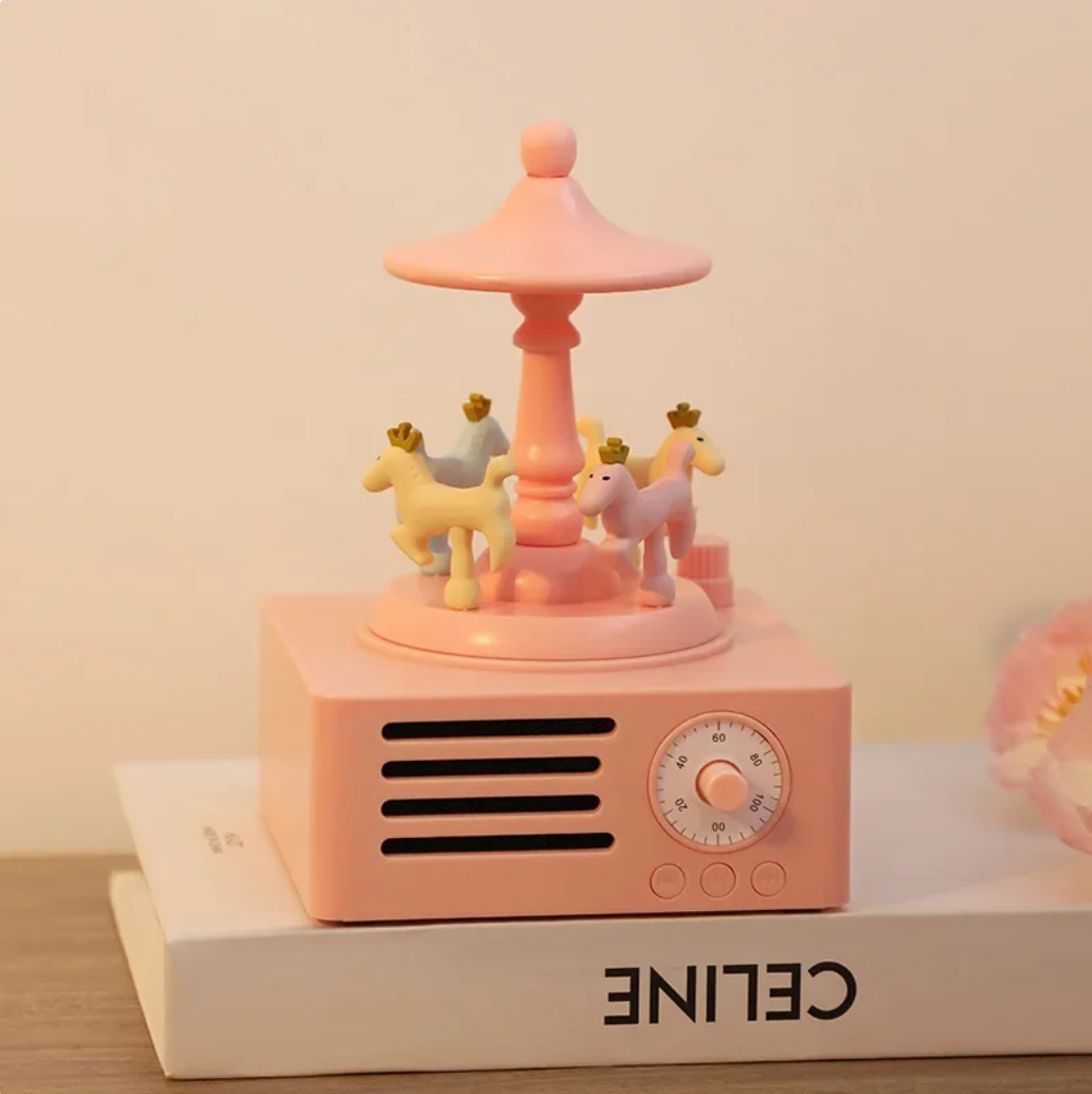 MA093 Carousel Speaker - Peach