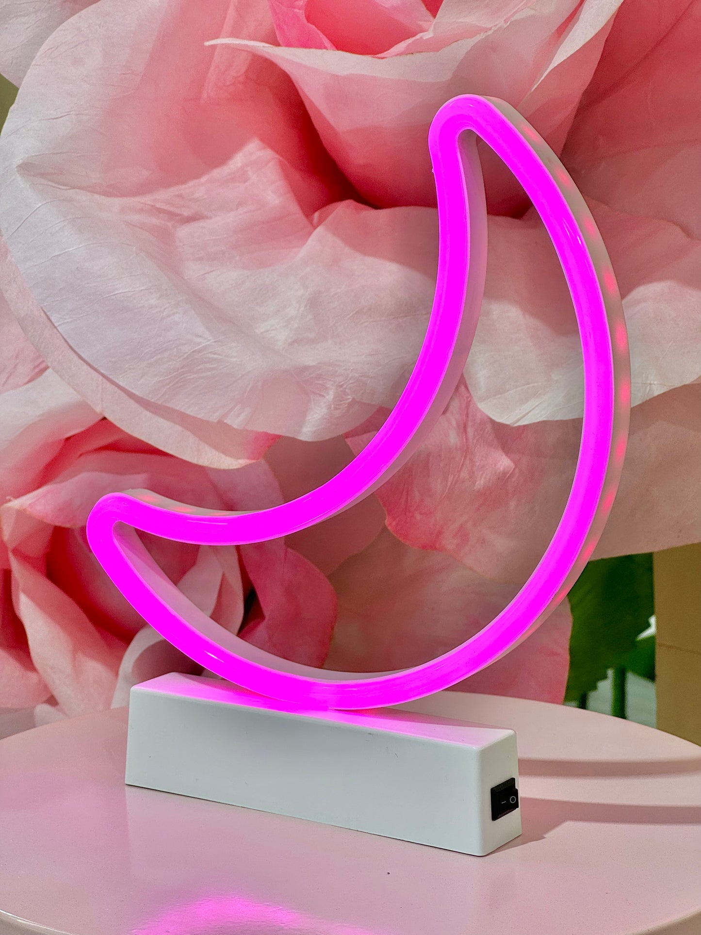 MA193-1 Battery Moon Lamp - Fuchsia