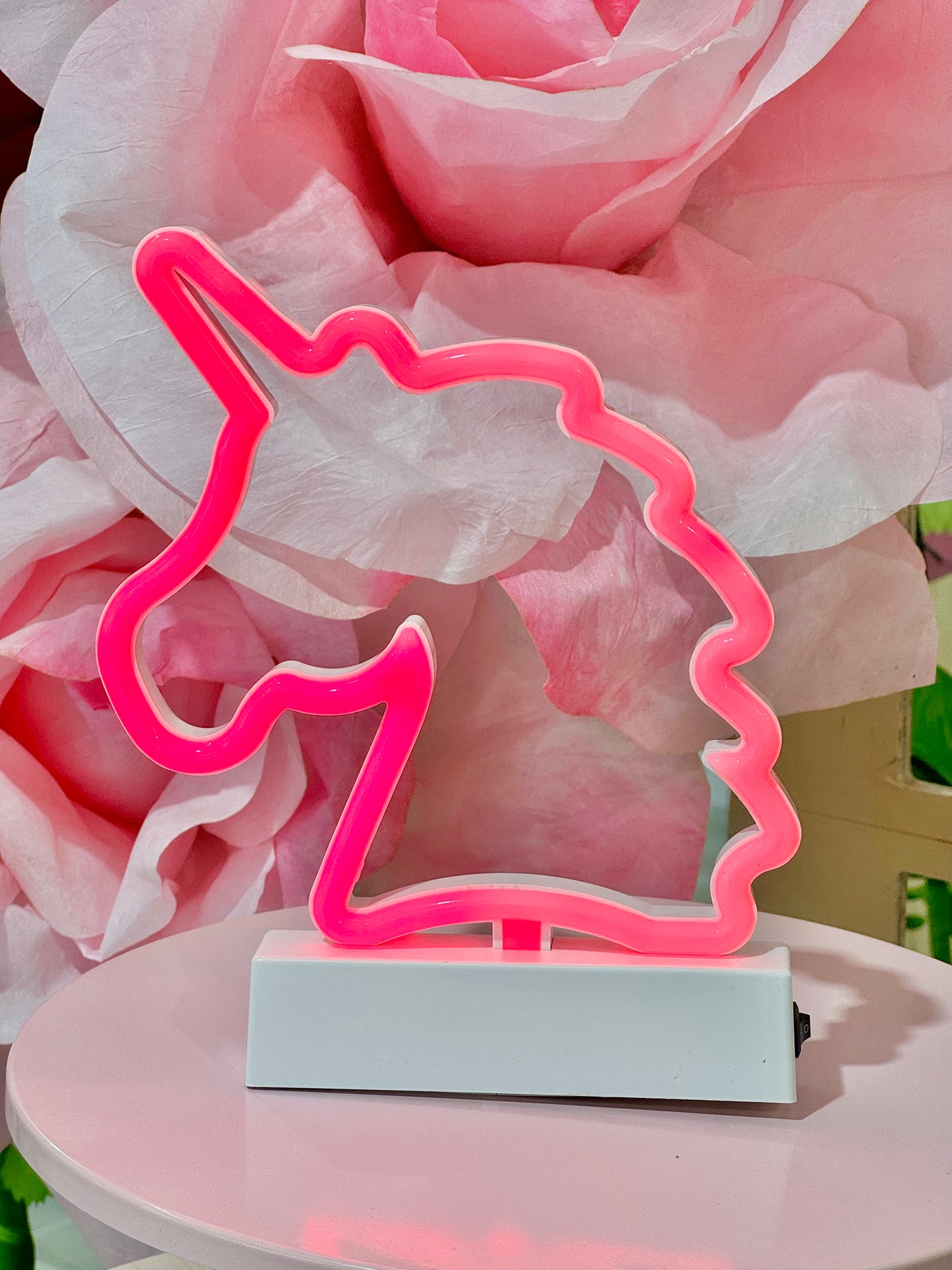 MA194-1 Battery Unicorn Lamp - Fuchsia