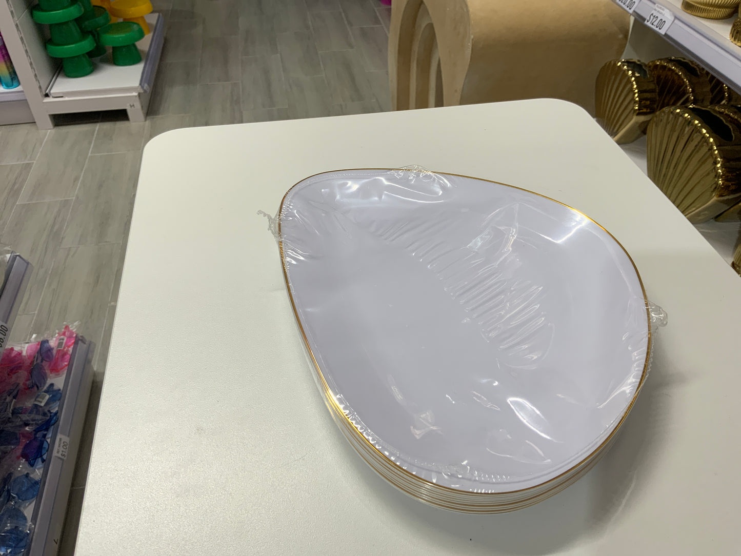 MA406 Golden Edge Plastic Plate 9x7" 10Pcs
