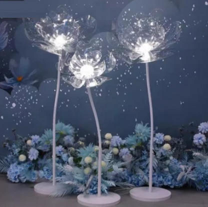 MA108-1 Small Clear Acrylic Flower with Ligth