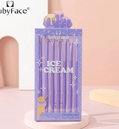 BQL04 Ice Cream Makeup Brushes 4Pcs