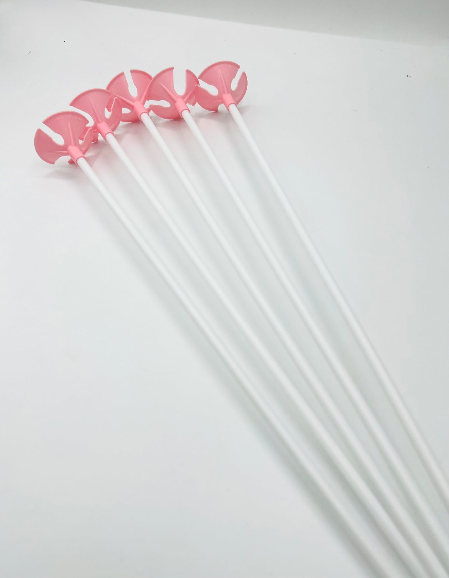 MA347 - Set of 50 Balloon Sticks with Cups, 16.53"