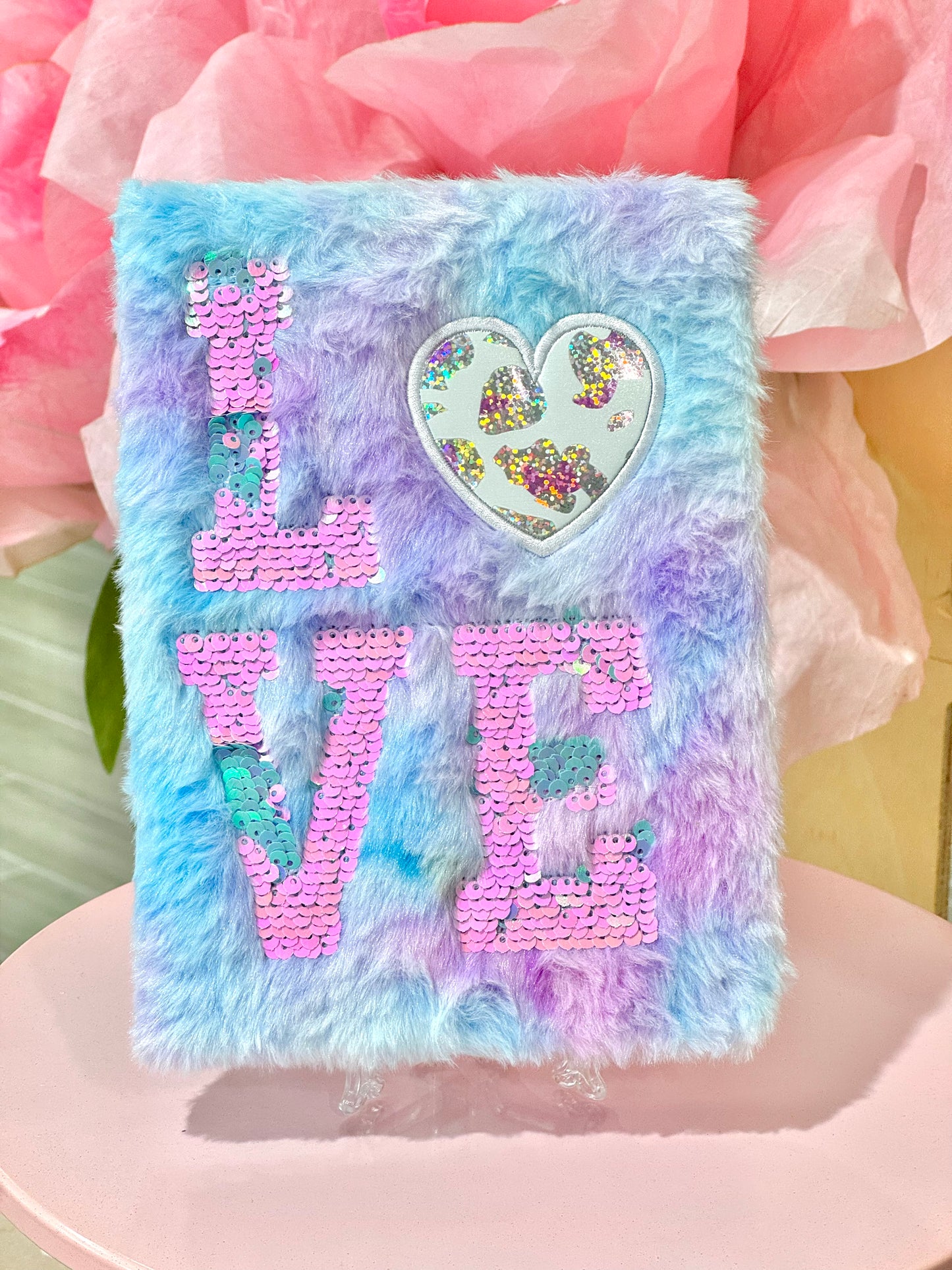 MA062 Fluffy Fur Love Notebook