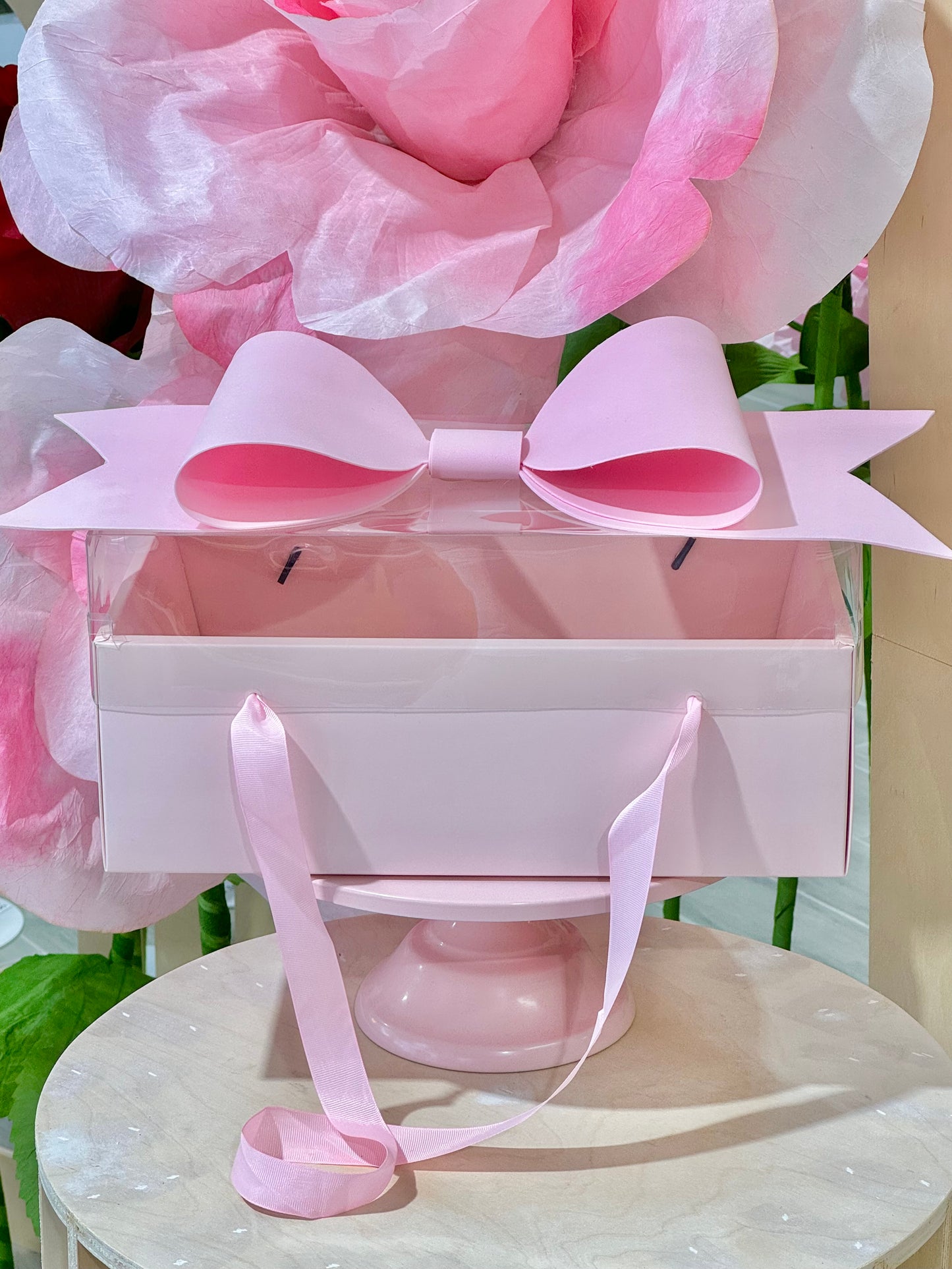 MA102 Pink Bow Gift Box