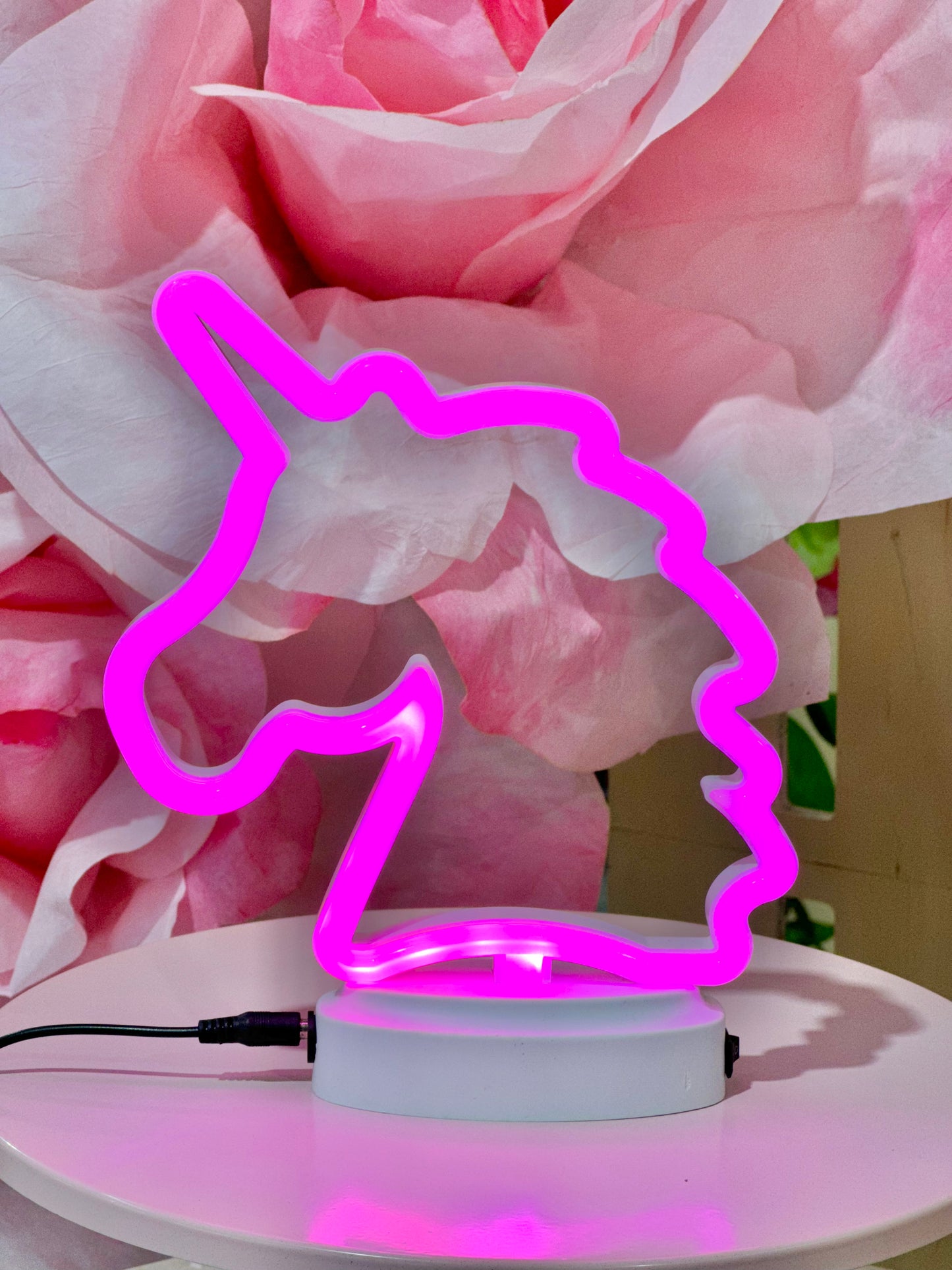 MA194-2 Cable Unicorn Lamp