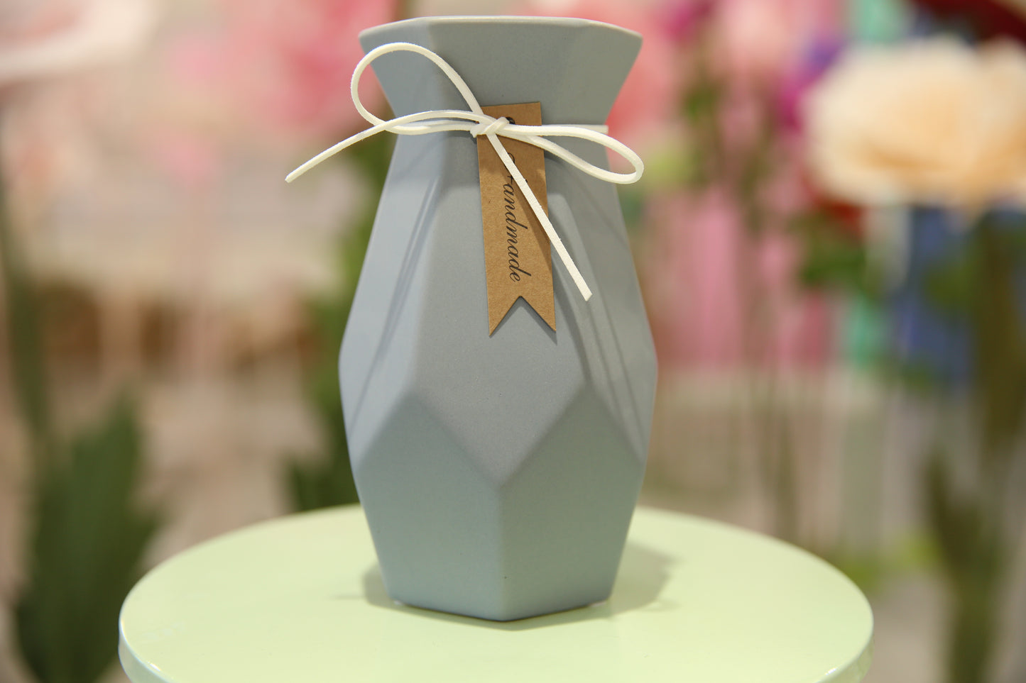 MA237-2 Small, Blue, White and Lilac Bow vase