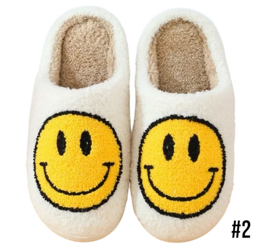 MA531 Yellow Happy Face Slipper