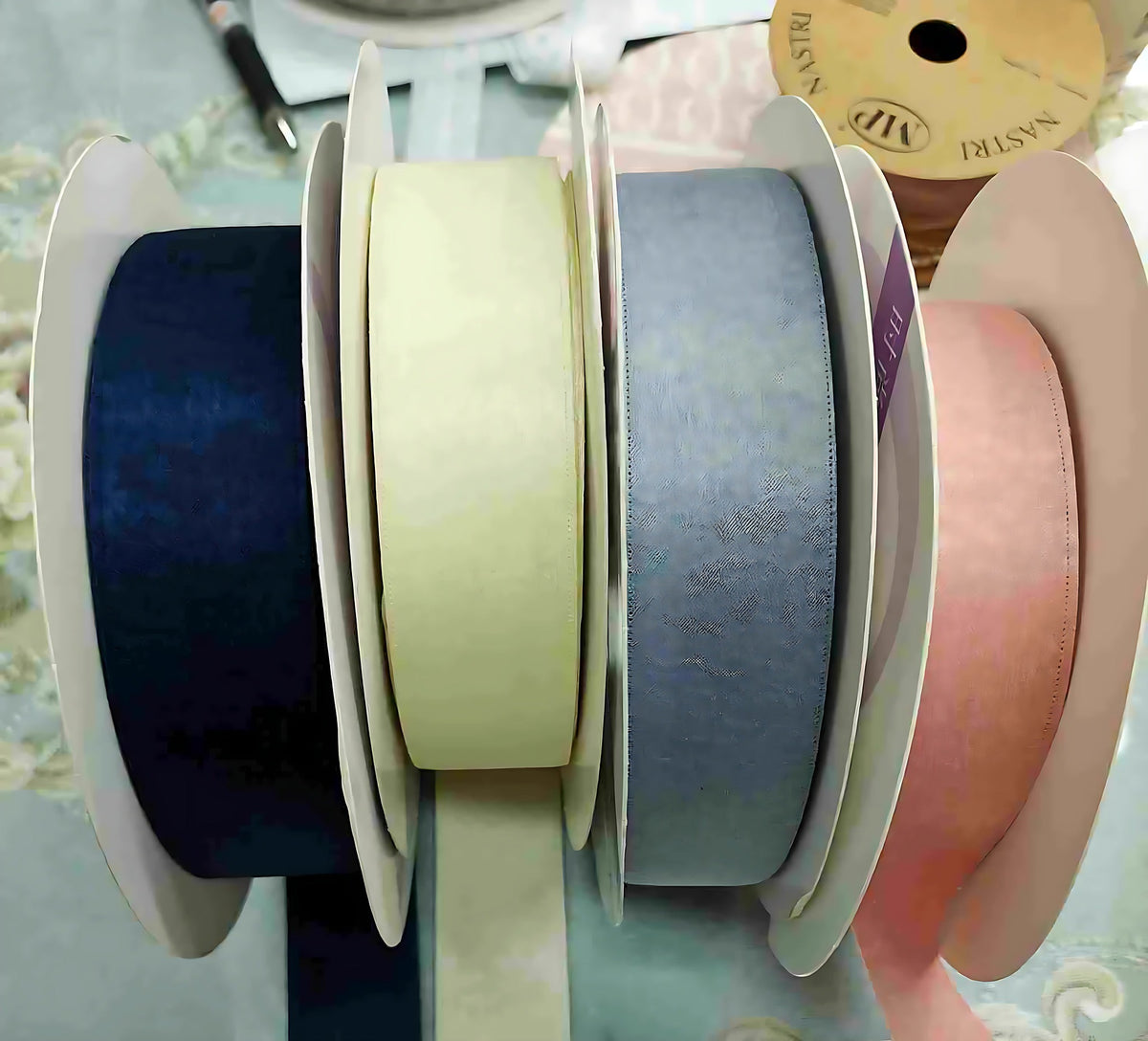 Decorative Ribbon 1.5" x 50 yd